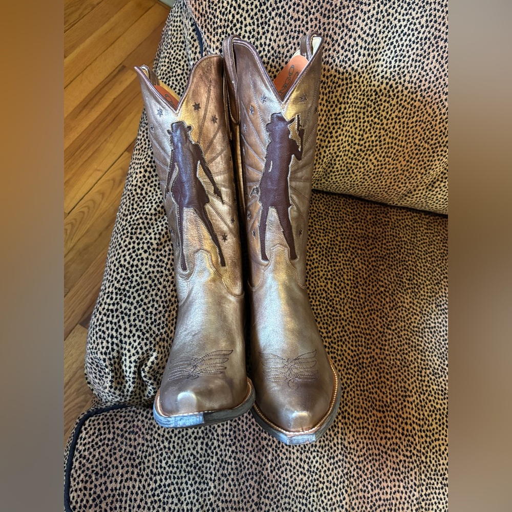 new, never worn, in box old gringo yippie ki yay bandida bronze boots